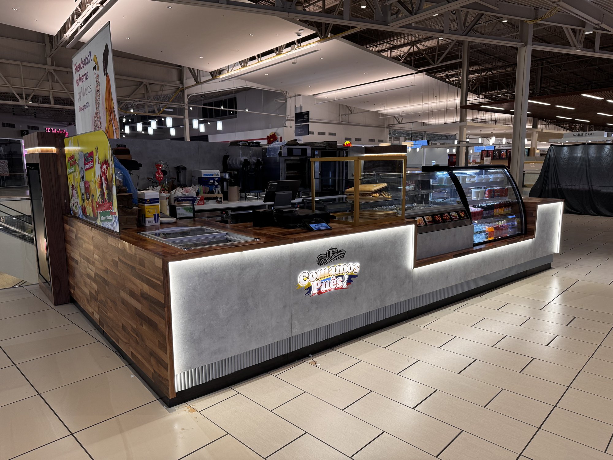 Kiosk-Design und globale Montage